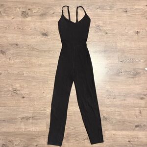 Old Navy Jumpsuit Black Sleeveless Jumpsuit Size M cross-back Lounge Activewear